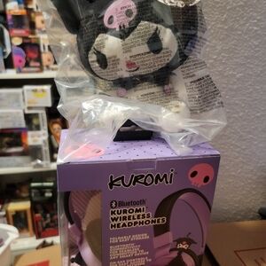 Sanrio Kuromi Wireless Headphones & Plushie